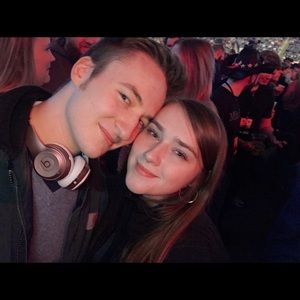 Meet your Posher, Mackenzie